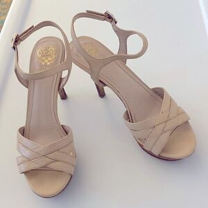 Vince Camuto VC-Paden Womens’ Platform Ankle Strap Leather Sandal. Size 8.5 M.